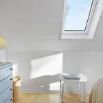3 Bedroom Nice Home In Gudhjem בית נופש