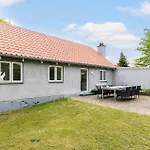 3 Bedroom Nice Home In Gudhjem