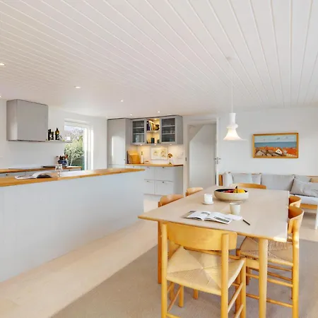 3 Bedroom Nice Home In Gudhjem * גודהיים
